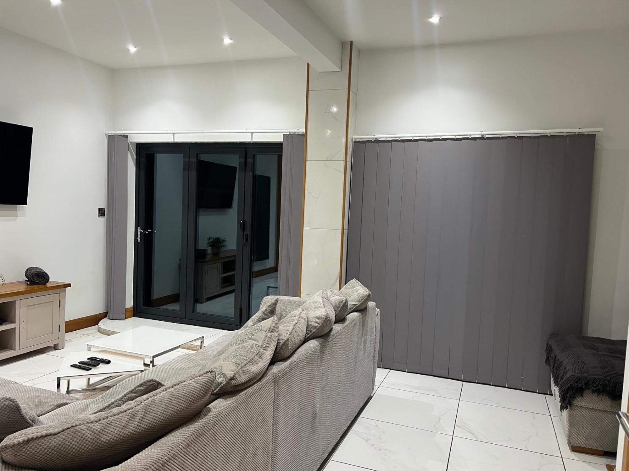 Broadway Beach Home With Hot Tub Herne Bay Eksteriør billede