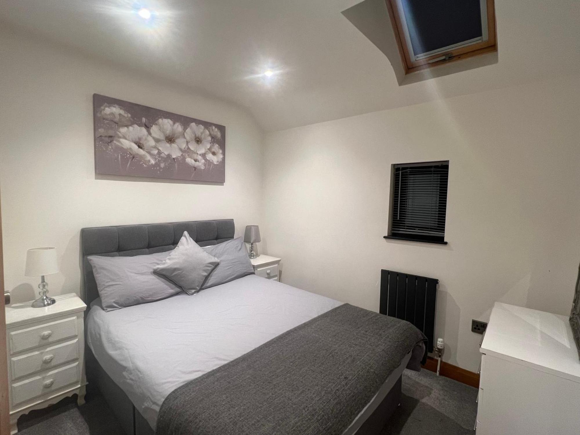 Broadway Beach Home With Hot Tub Herne Bay Eksteriør billede